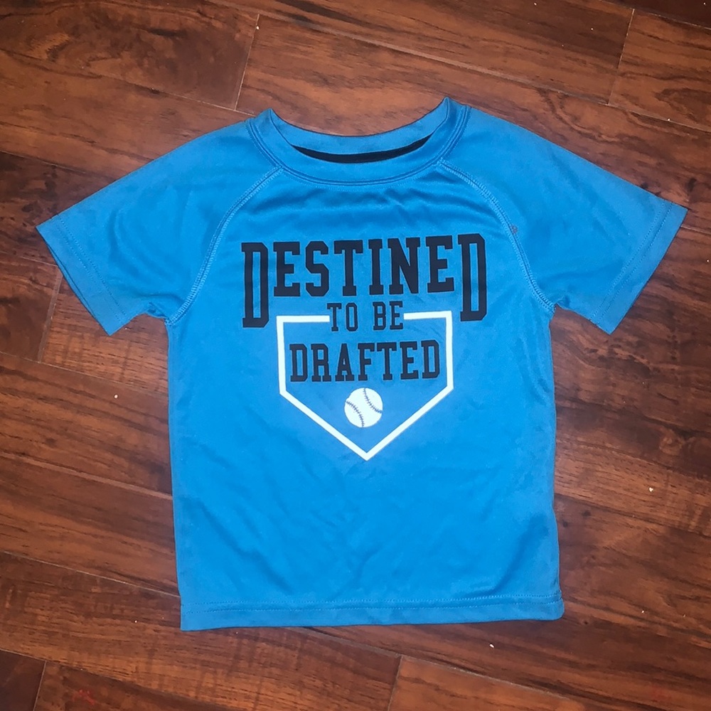 Carter’s tee